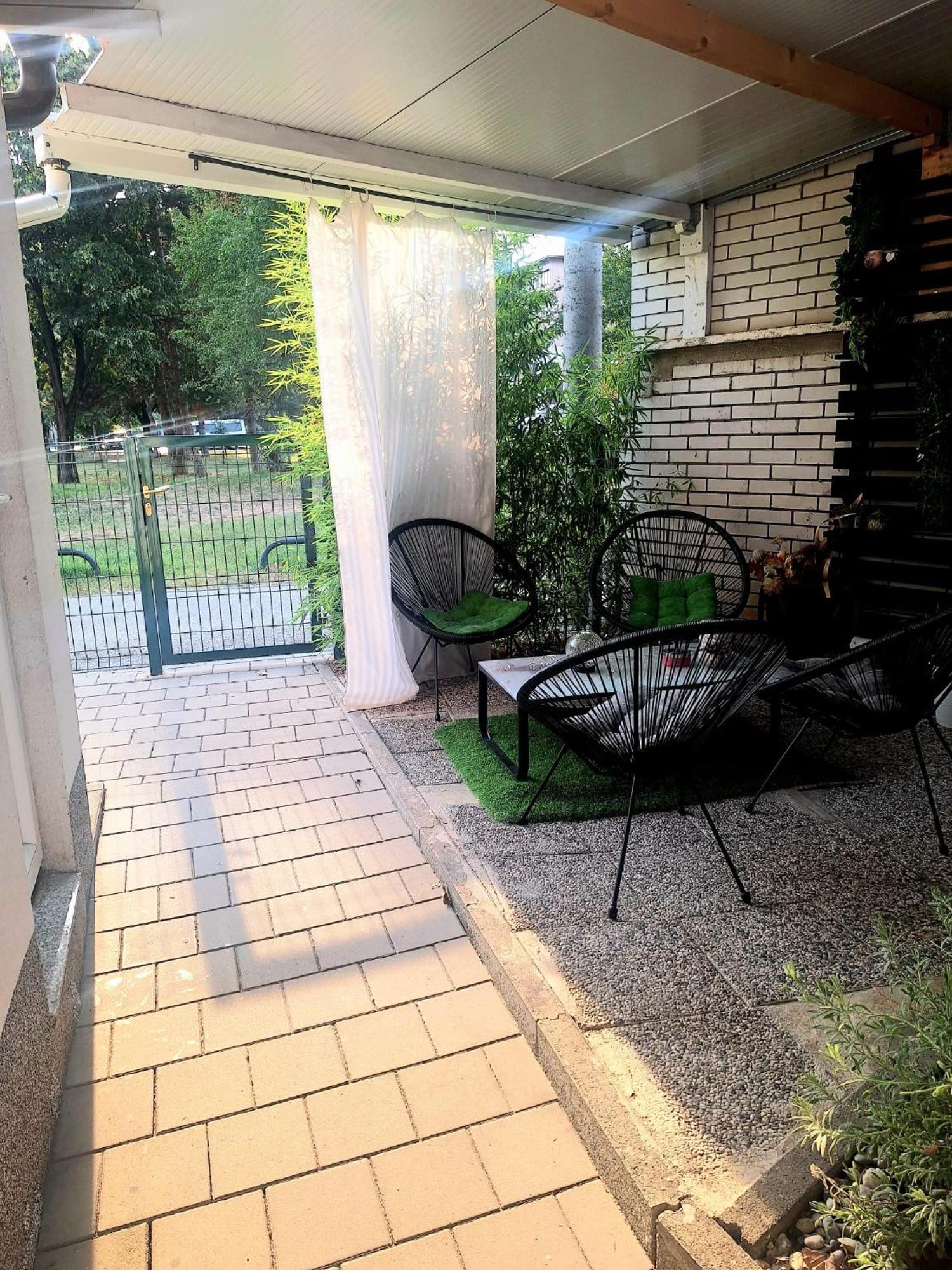 Studio Apartmani Louis I Lola Zagabria Esterno foto